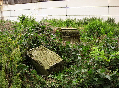 Gravestones from Uniate period